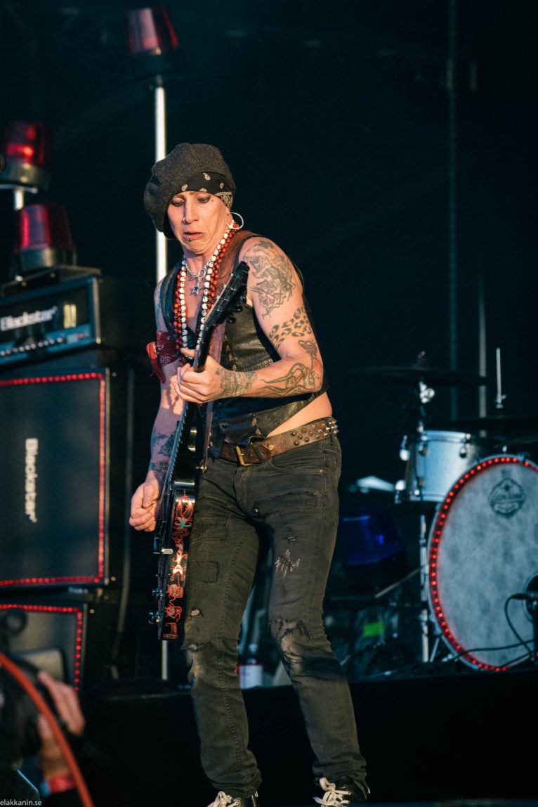 Backyard Babies